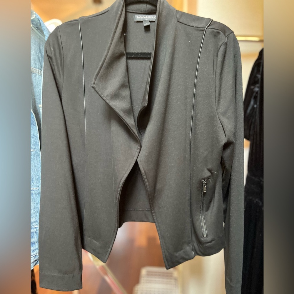 NWOT Banana Republic Ponte moto jacket. Size L